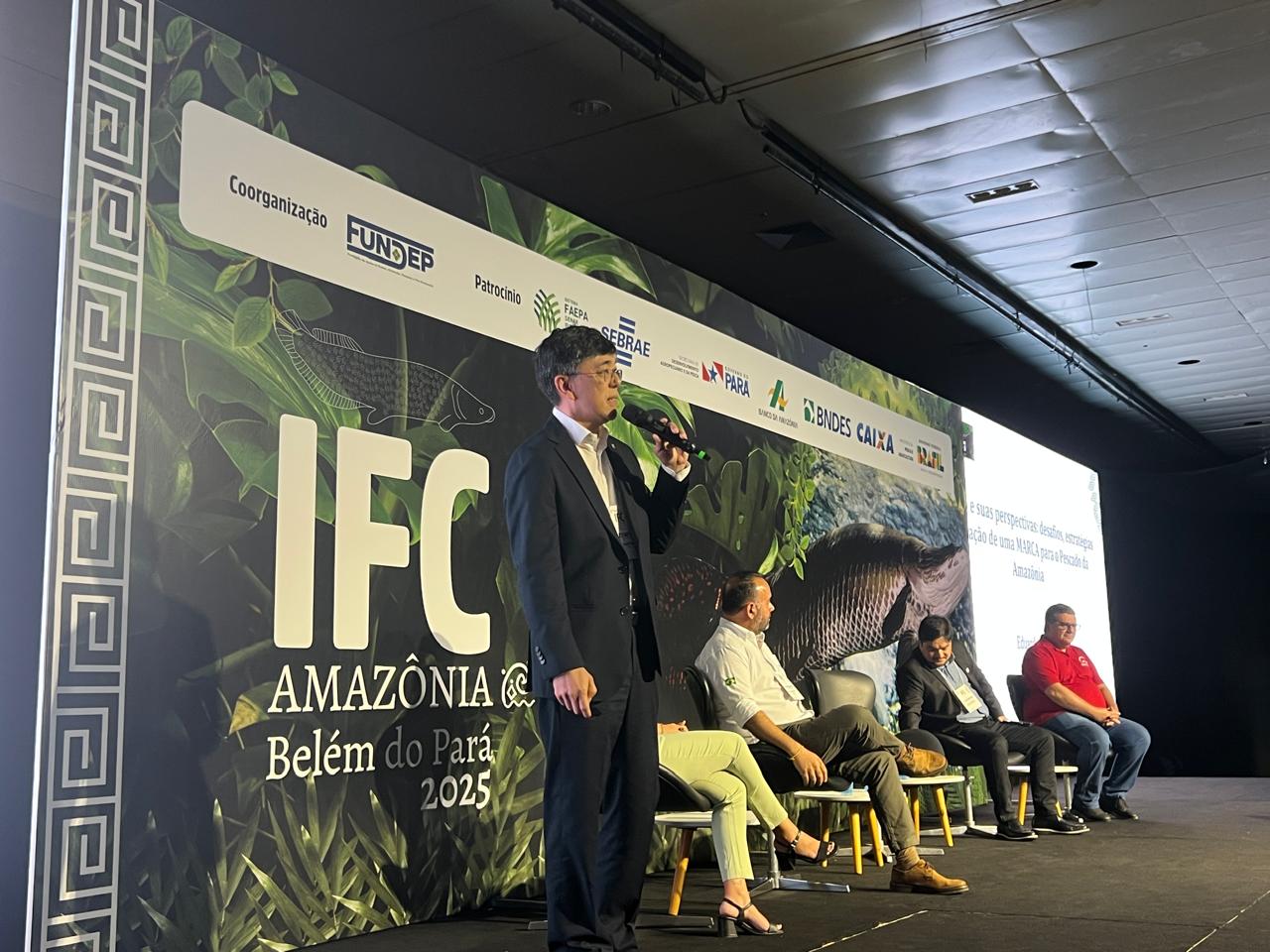 Diretor da Nova Aqua palestrou no IFC Amazônia 2025, debatendo sobre Marcas e Mercados para o Pescado da Amazônia